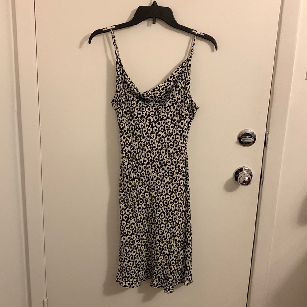 Black & White floral Mini Dress